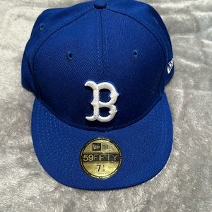 Blue Boston Red Sox New Era Fitted Size 7 & 1/8